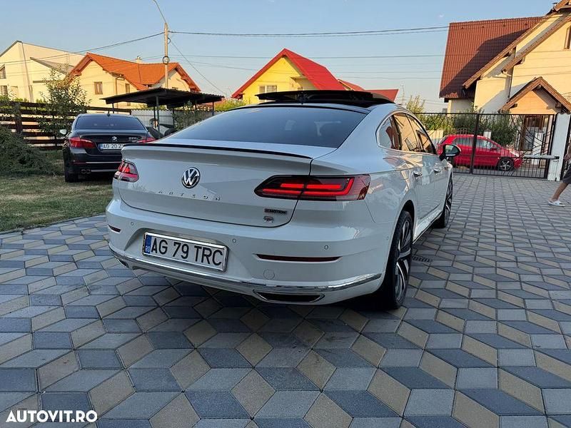 Second-hand VW Arteon R-line 190 CP (139 kW) 2018 Culoarealb Berlinǎ