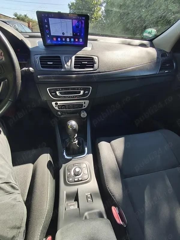 Second-hand Renault Mégane III 115 CP (84 kW) 2013 Negru Hatchback