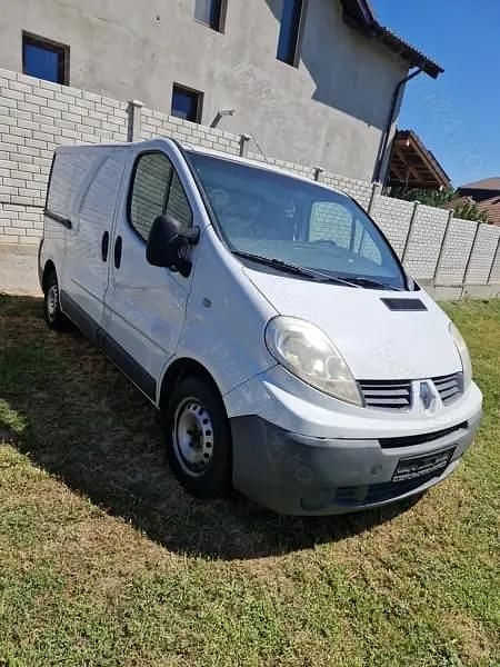 Utilizat 2010 Renault Trafic Van | 4.500 EUR (Preț bun) - Imagine 1/3