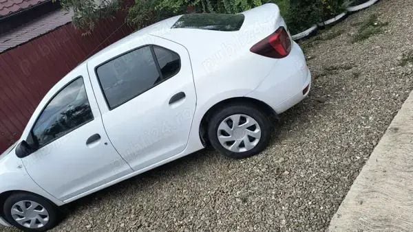 Alb Utilizat 2019 Dacia Logan Berlinǎ | 5.000 EUR - Imagine 1/4