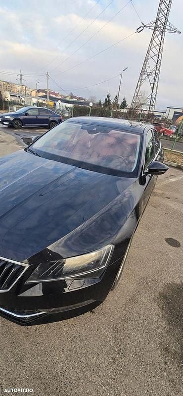 Second-hand Skoda Superb Ambition 150 CP (110 kW) 2017 Culoarenegru Berlinǎ