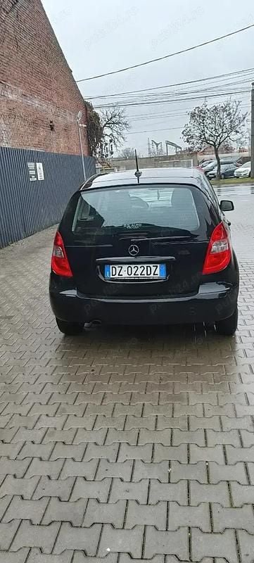 Second-hand Mercedes A150 90 CP (66 kW) 2010 Berlinǎ