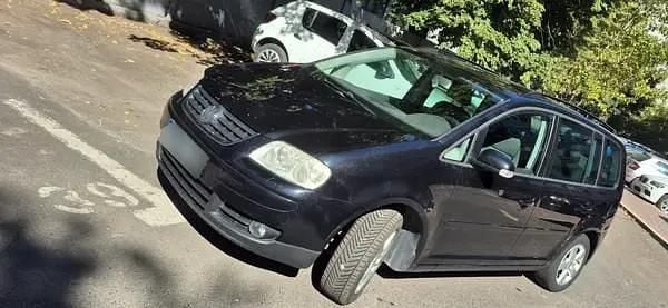Utilizat 2006 VW Touran Monovolum | 1.000 EUR (Super Preț) - Imagine 1/4
