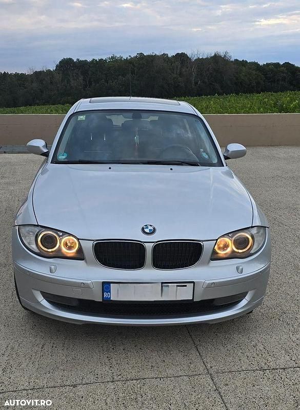 Culoaregri Utilizat 2008 BMW 120 Hatchback | 4.000 EUR (Preț OK) - Imagine 1/4