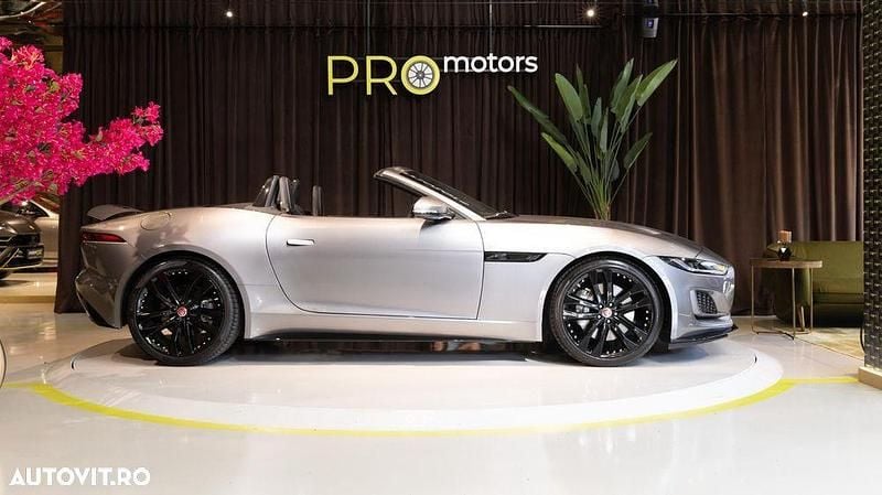 Second-hand Jaguar F-Type R-Dynamic 300 CP (220 kW) 2023 Gri Cabrio