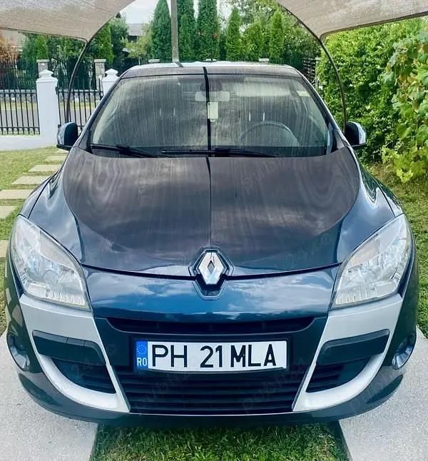 Gri Utilizat 2010 Renault Mégane Coupé Coupe | 4.800 EUR - Imagine 1/4