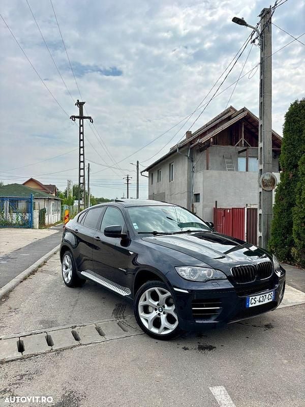 Culoarenegru Utilizat 2008 BMW X6 SUV | 11.600 EUR (Preț OK) - Imagine 1/4