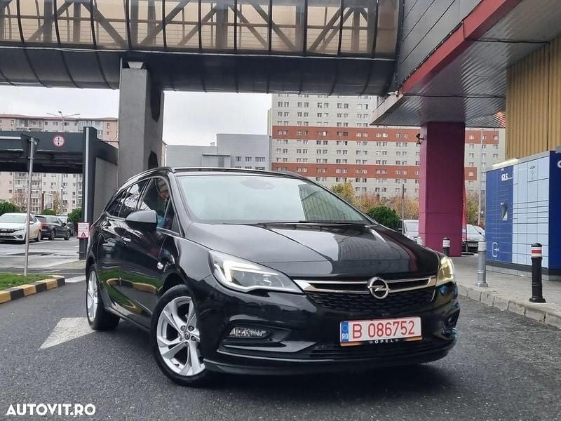 Culoarenegru Utilizat 2020 Opel Astra Innovation Break | 8.990 EUR (Preț OK) - Imagine 1/4