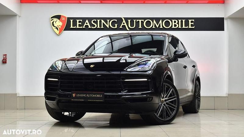Culoarenegru Utilizat 2020 Porsche Cayenne Platinum Edition SUV | 61.698 EUR (Preț OK) - Imagine 1/4