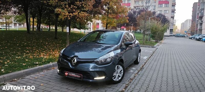 Gri Utilizat 2019 Renault Clio IV LIMITED Hatchback | 7.970 EUR (Preț OK) - Imagine 1/4