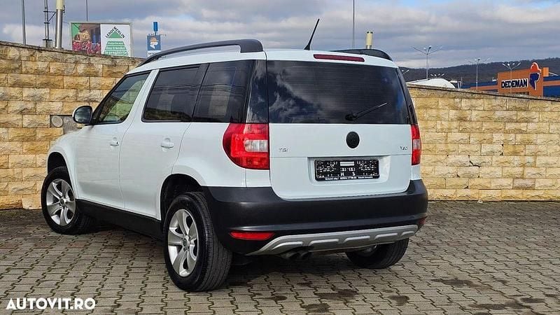 Second-hand Skoda Yeti Ambition 122 CP (89 kW) 2014 Culoarealb SUV