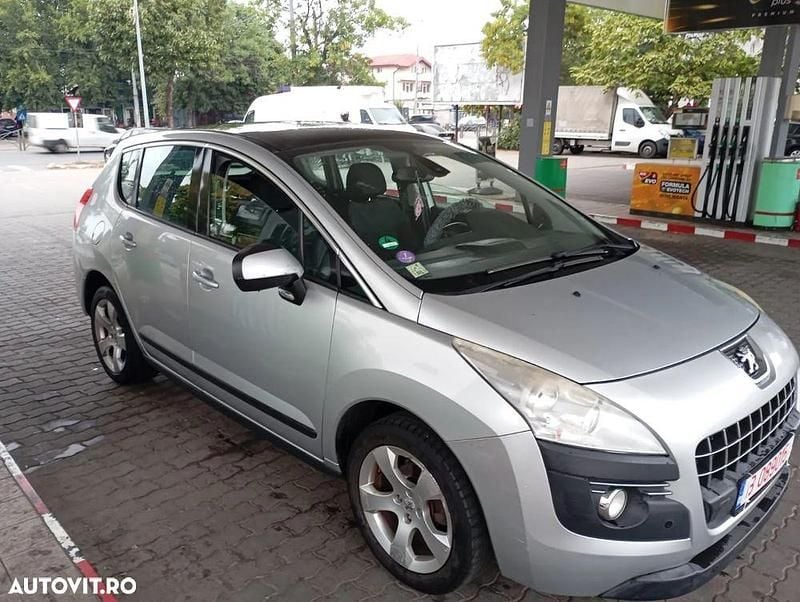 Culoareargint Utilizat 2010 Peugeot 3008 SUV | 2.999 EUR (Preț OK) - Imagine 1/4
