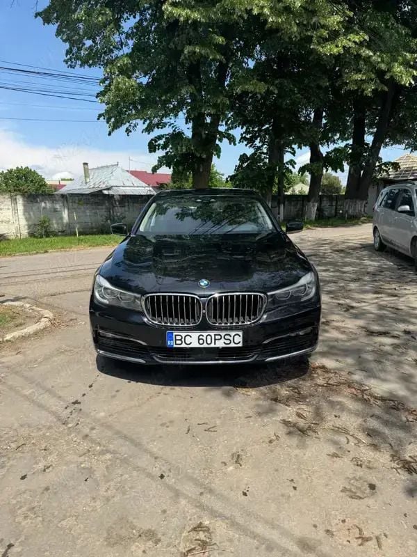 Utilizat 2016 BMW 730 Berlinǎ | 27.000 EUR (Preț bun) - Imagine 1/4