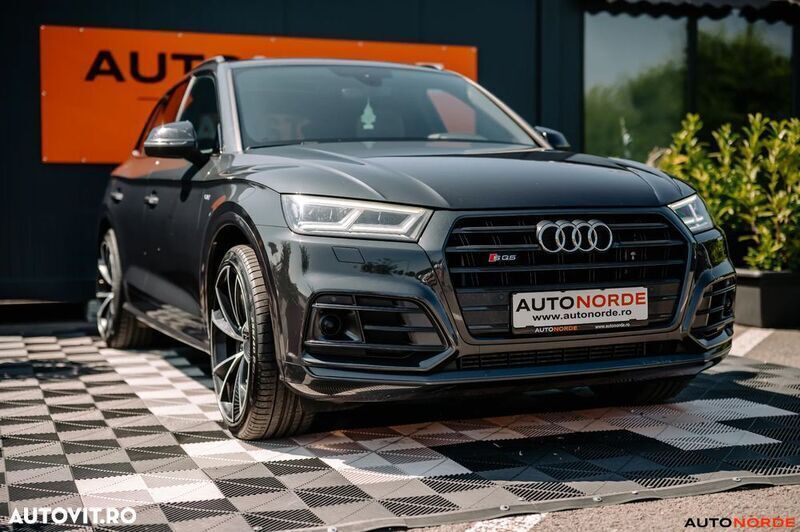 Gri Utilizat 2018 Audi SQ5 SUV | 31.499 EUR - Imagine 1/4
