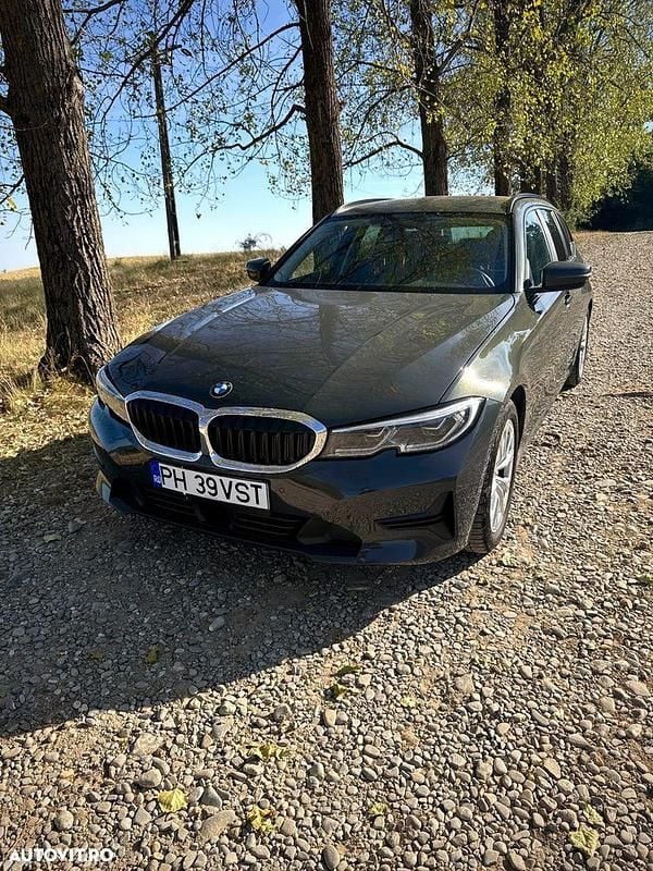 Gri Utilizat 2020 BMW 320 Luxury Line Break | 19.200 EUR (Preț bun) - Imagine 1/4