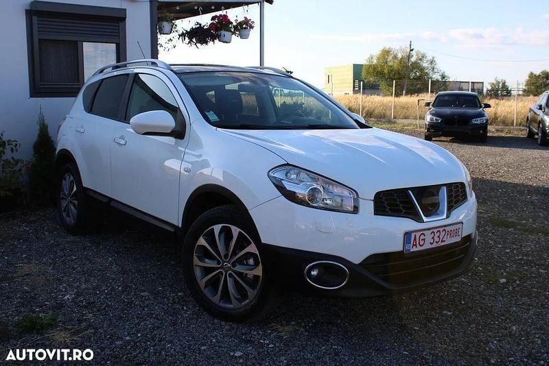 Culoarealb Utilizat 2012 Nissan Qashqai Tekna SUV | 7.350 EUR (Preț OK) - Imagine 1/4