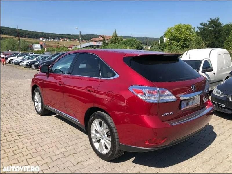 Second-hand Lexus RX450h Executive Line 299 CP (219 kW) 2011 Culoarerosu SUV