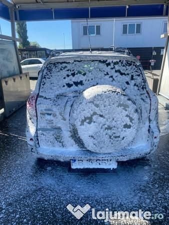 Verde Utilizat 2007 Toyota RAV4 SUV | 3.800 EUR (Preț OK) - Imagine 1/4