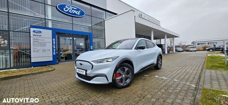 Alb Utilizat 2023 Ford Mustang Mach-E Extended Range SUV | 56.870 EUR - Imagine 1/4