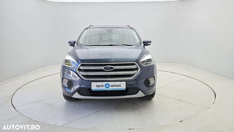 Second-hand Ford Kuga 176 CP (129 kW) 2019 Culoarealbastru SUV