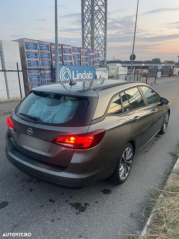 Second-hand Opel Astra 122 CP (89 kW) 2020 Culoaregri Break