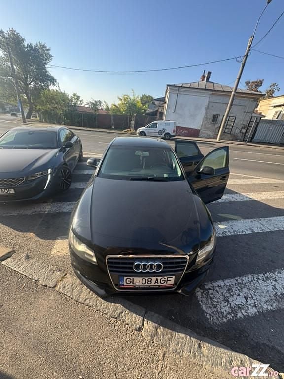 Negru Utilizat 2009 Audi A4 Berlinǎ | 4.500 EUR (Super Preț) - Imagine 1/4