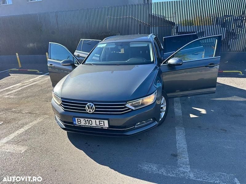 Culoaregri Utilizat 2017 VW Passat Comfortline Break | 8.000 EUR (Super Preț) - Imagine 1/4