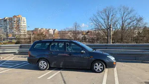 Utilizat 2001 Ford Focus Hatchback | 850 EUR (Preț OK) - Imagine 1/3