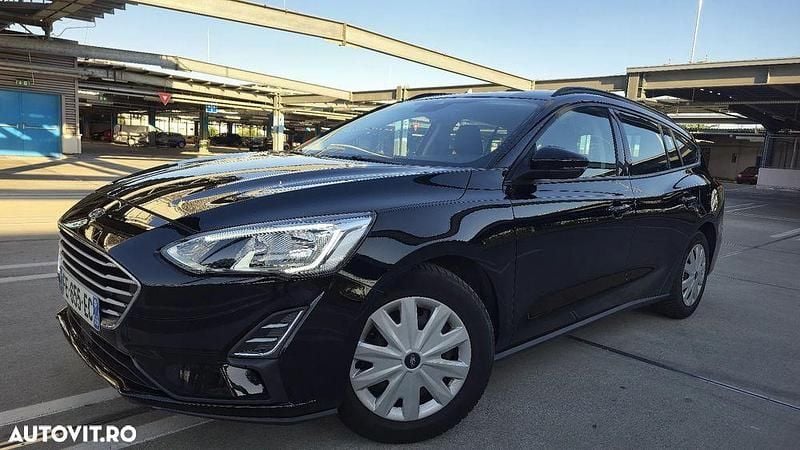 Negru Utilizat 2019 Ford Focus Trend Break | 6.999 EUR (Super Preț) - Imagine 1/4