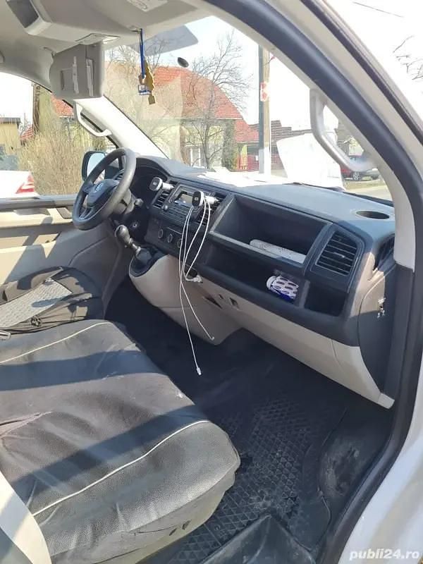 Second-hand VW T6 150 CP (110 kW) 2017 Alb Van