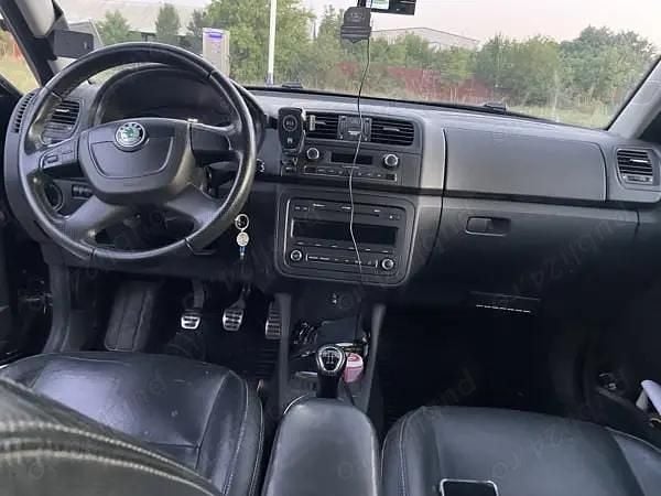 Utilizat 2011 Skoda Fabia Break | 1.700 EUR (Super Preț) - Imagine 1/4