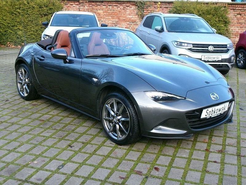 Second-hand Mazda MX5 Kazari 184 CP (135 kW) 2024 Cabrio