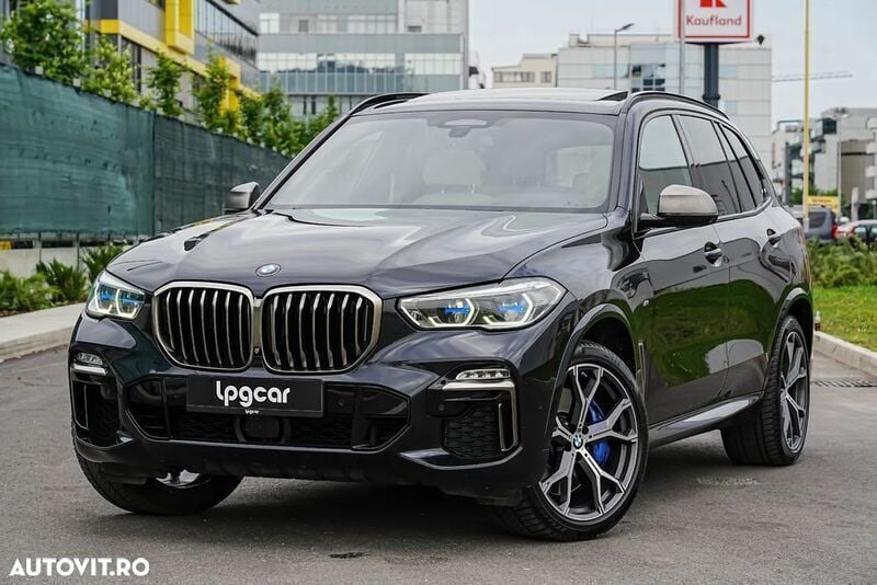 Negru Utilizat 2019 BMW X5 M SUV | 54.398 EUR (Preț OK) - Imagine 1/4