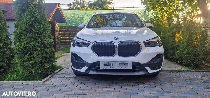 Culoarealb Utilizat 2021 BMW X1 SUV | 21.000 EUR (Preț OK) - Imagine 1/4