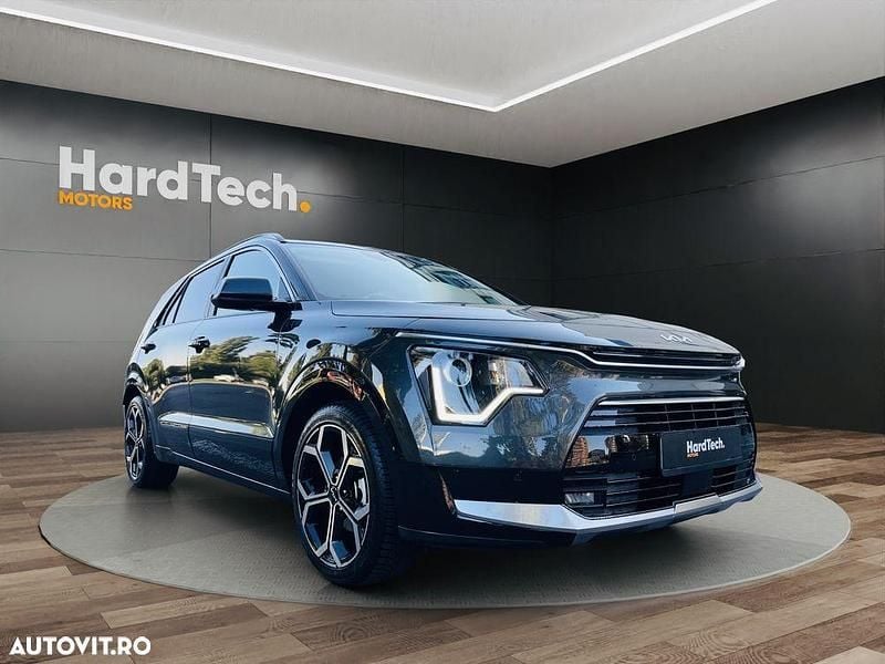 Culoaregri Utilizat 2022 Kia Niro Vision SUV | 25.500 EUR (Scump) - Imagine 1/4