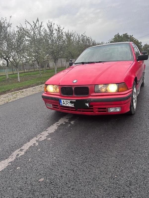 Second-hand BMW 318 90 CP (66 kW) 1995 Hatchback