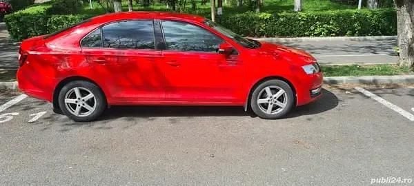 Rosu Utilizat 2017 Skoda Rapid Berlinǎ | 10.000 EUR (Puțin scump) - Imagine 1/2