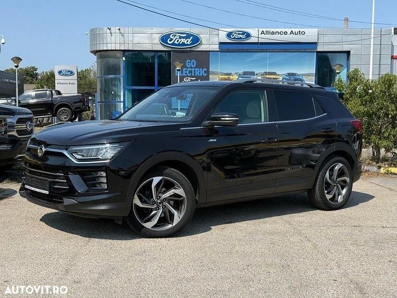 Culoarenegru Utilizat 2023 Ssangyong Korando SUV | 17.900 EUR (Preț bun) - Imagine 1/4