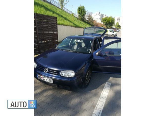 Second-hand VW Golf IV 85 CP (62 kW) 2000 Albastru Hatchback