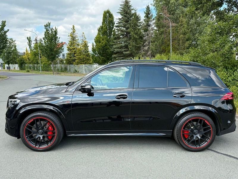 Utilizat 2024 Mercedes GLE63 AMG AMG | 196.999 EUR - Imagine 1/1