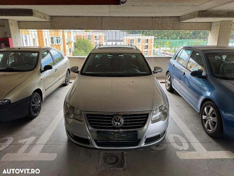 Culoareargint Utilizat 2008 VW Passat Highline Break | 3.500 EUR (Preț bun) - Imagine 1/4