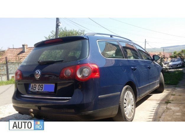 Albastru Utilizat 2006 VW Passat Break | 3.850 EUR (Scump) - Imagine 1/4