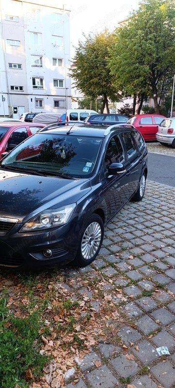 Utilizat 2010 Ford Focus Titanium Break | 3.500 EUR (Puțin scump) - Imagine 1/4