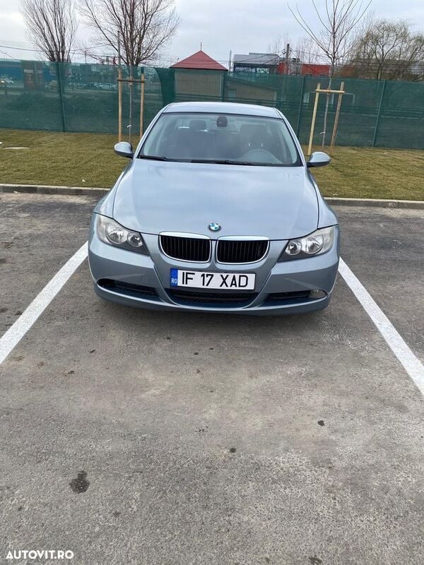 Gri Utilizat 2007 BMW 318 Berlinǎ | 3.750 EUR (Preț OK) - Imagine 1/4
