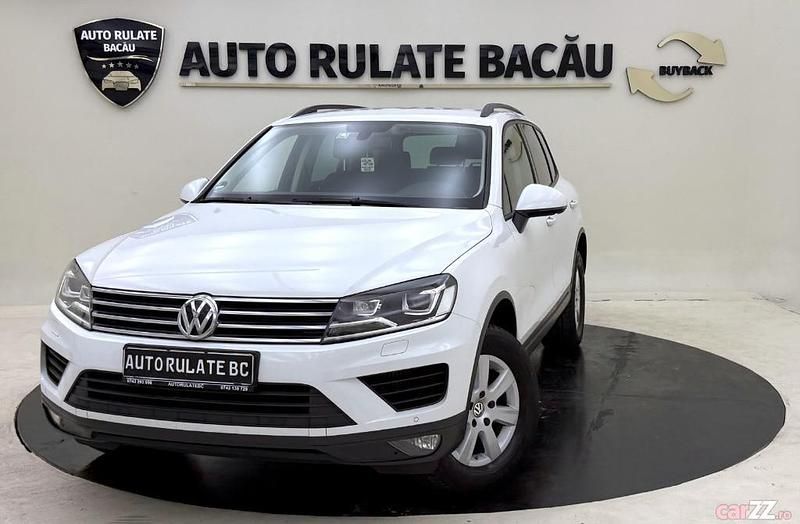 Culoarealb Utilizat 2015 VW Touareg SUV | 15.850 EUR - Imagine 1/4