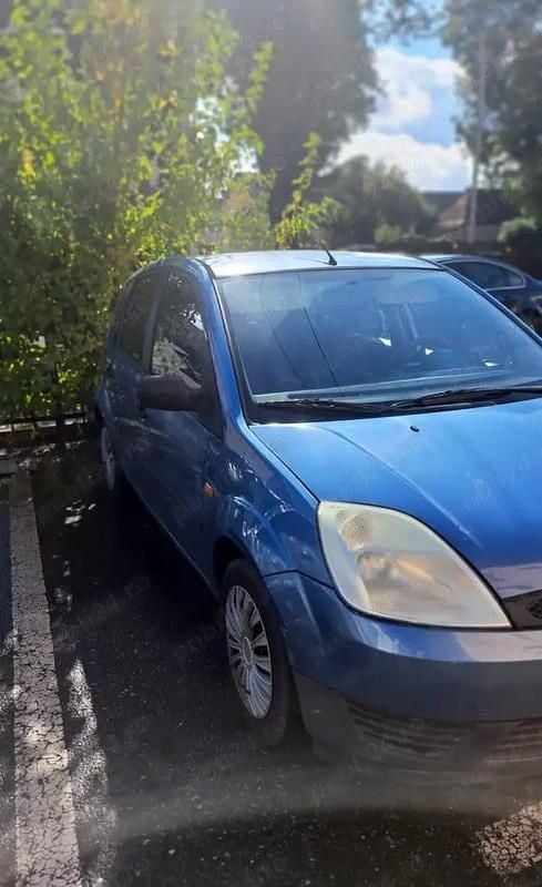 Second-hand Ford Fiesta 60 CP (44 kW) 2003 Hatchback