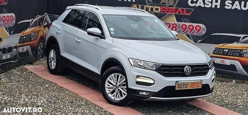 Culoarealb Utilizat 2021 VW T-Roc Life SUV | 16.790 EUR (Preț OK) - Imagine 1/4