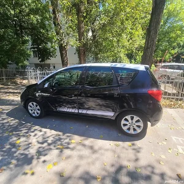 Second-hand Opel Meriva 95 CP (69 kW) 2012 Negru Monovolum