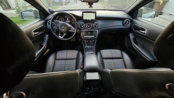 Second-hand Mercedes GLA200 Business 136 CP (100 kW) 2018 SUV
