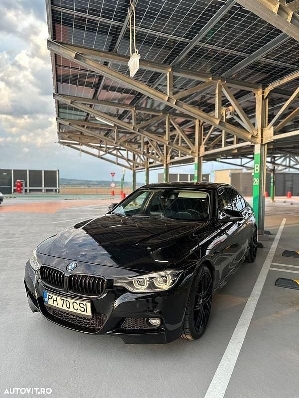 Negru Utilizat 2016 BMW 320 Efficient Dynamics Berlinǎ | 10.000 EUR (Super Preț) - Imagine 1/4